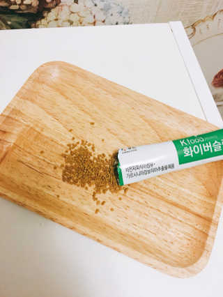두루원 똥기사의 Kfood 화이버슬림 — 2.33점을 준 리뷰어가 2018년 7월 올린 사용 사진