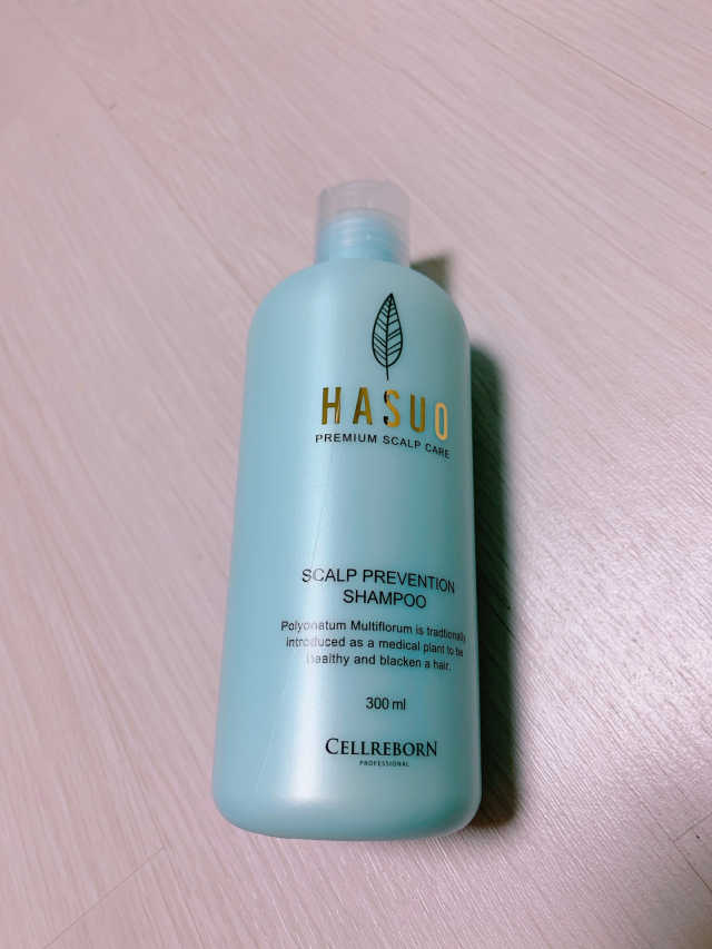 셀리본 하수오 내츄럴 프리벤션 탈모관리 샴푸 300ml 리뷰 사진