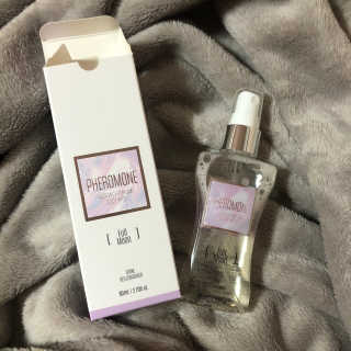 레드컨테이너 페로몬향 퍼퓸 바디미스트 80ml — 5점을 준 리뷰어가 2020년 2월 올린 사용 사진
