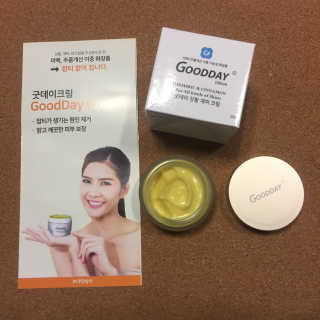 GoodDay Skincare GoodDay 강황 크림 — 5점을 준 리뷰어가 2019년 6월 올린 사용 사진