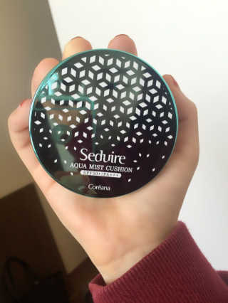 코리아나세디르아쿠아미스트쿠션 — 5점을 준 리뷰어가 2016년 9월 올린 사용 사진