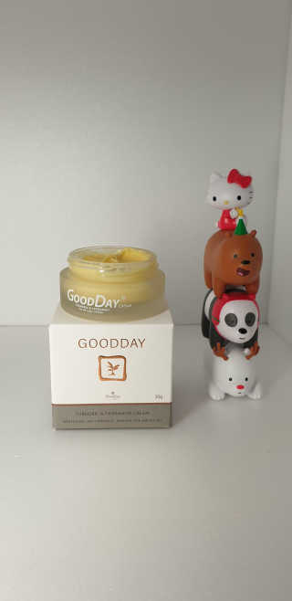 GoodDay Skincare GoodDay 강황 크림 — 3점을 준 리뷰어가 2019년 8월 올린 사용 사진