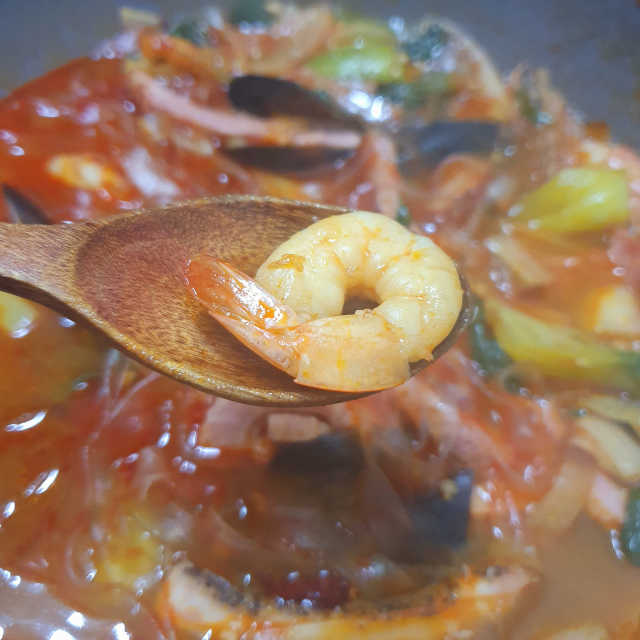 마라해물짬뽕탕 리뷰 사진