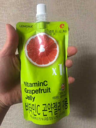 푸드마스터그룹 레모나 비타민C 곤약젤리 2종 — 4점을 준 리뷰어가 2019년 4월 올린 사용 사진