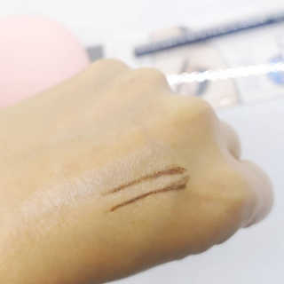 (주)에네스티 리얼이지 아이라이너 2종 — 5점을 준 리뷰어가 2019년 9월 올린 사용 사진