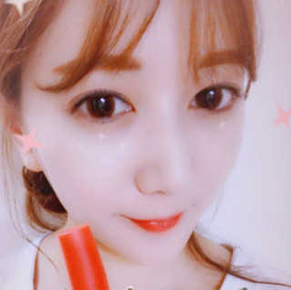 포렌코즈 글램 얼루어 립 크레용 — 3.67점을 준 리뷰어가 2017년 7월 올린 사용 사진