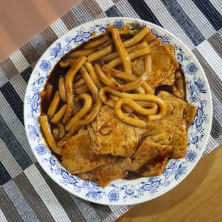 잠실맛집,홍코너떡볶이가우리집에[옛날맛,짜장맛옵션] — 4점을 준 리뷰어가 2019년 12월 올린 사용 사진