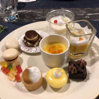 뷔페G [뷔페 G 글래드호텔 강남코엑스센터점] 2인 식사권 — 5점을 준 리뷰어가 2019년 3월 올린 사용 사진