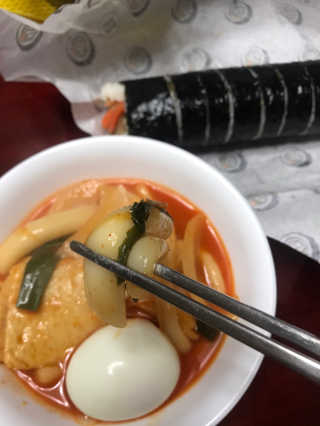 잠실맛집,홍코너떡볶이가우리집에[옛날맛,짜장맛옵션] — 5점을 준 리뷰어가 2019년 12월 올린 사용 사진