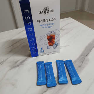 (주)쟈뎅 [쟈뎅] 에스프레소스틱 아이스블렌드 — 5점을 준 리뷰어가 2019년 4월 올린 사용 사진