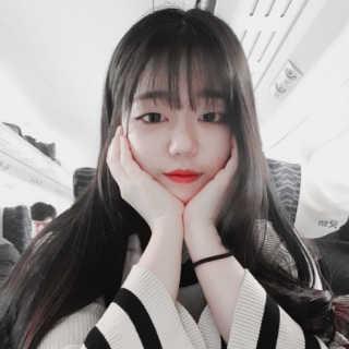 손앤박(SON&PARK) 마스카라＆콤브 — 4.67점을 준 리뷰어가 2018년 2월 올린 사용 사진
