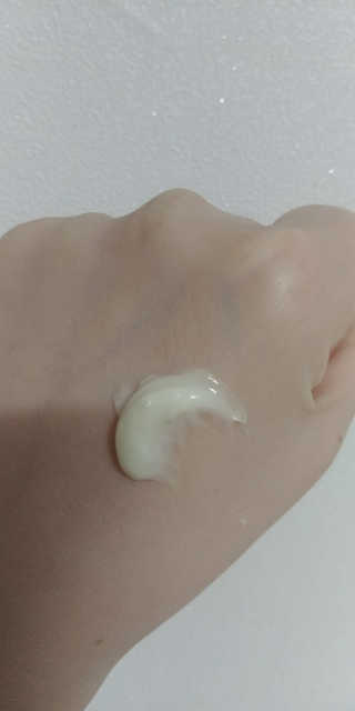 아이소이 코어탄력크림 — 5점을 준 리뷰어가 2018년 2월 올린 사용 사진