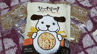 [펫토리아] 맛도 영양도 BEST 한끼뚝딱 강아지 사료 — 5점을 준 리뷰어가 2018년 12월 올린 사용 사진