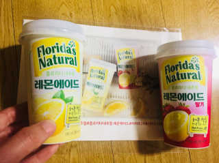 플로리다 내추럴 플로리다내추럴 레몬에이드  2종 — 3.67점을 준 리뷰어가 2018년 8월 올린 사용 사진