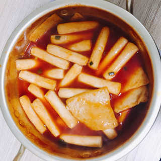 두번째 국떡 국가대표 떡볶이 1팩 + 영미칩 2봉 증정 — 5점을 준 리뷰어가 2019년 2월 올린 사용 사진