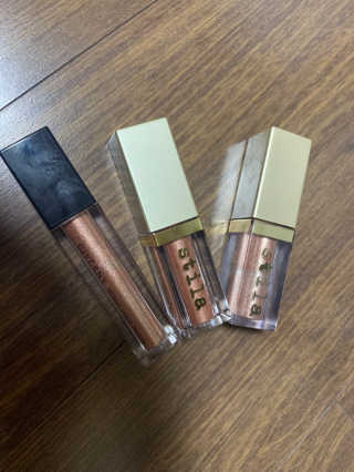 지베르니 메탈릭 리퀴드 섀도우 — 3.5점을 준 리뷰어가 2019년 1월 올린 사용 사진