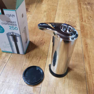기분좋은선택 스마트 디스펜서 250 — 5점을 준 리뷰어가 2019년 10월 올린 사용 사진