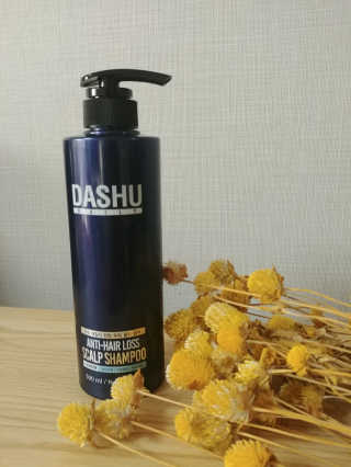 다슈코리아 다슈 데일리 한방 두피 골드 샴푸 500ml — 4.67점을 준 리뷰어가 2018년 12월 올린 사용 사진