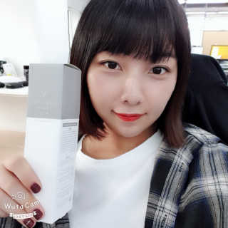 브이코스메틱 V브이 시그니처 안개분사 미스트 — 5점을 준 리뷰어가 2018년 9월 올린 사용 사진