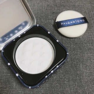 수피요 통동 팔공검 NO SEBUM POWDER PACT — 4.17점을 준 리뷰어가 2018년 7월 올린 사용 사진