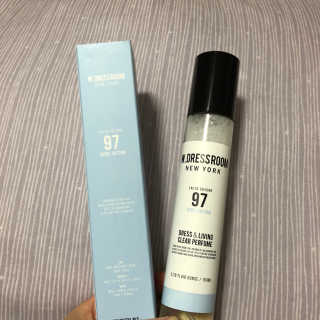 더블유드레스룸 드레스퍼퓸 150ml — 4.67점을 준 리뷰어가 2018년 10월 올린 사용 사진