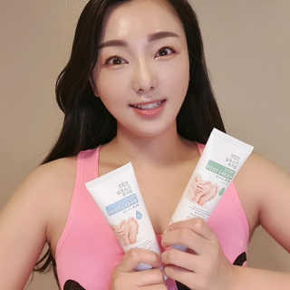 (주)에네스티 에네스티 수안수 실크스킨 풋크림 1+1 — 5점을 준 리뷰어가 2019년 12월 올린 사용 사진