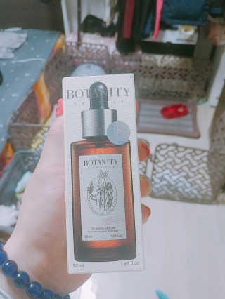 보타니티 [홍]조[진]정[결]케어 플라본 세럼 — 4.5점을 준 리뷰어가 2018년 5월 올린 사용 사진