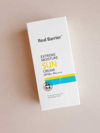 리얼베리어 익스트림 모이스처 선크림 SPF50+ PA++++ — 4.5점을 준 리뷰어가 2019년 4월 올린 사용 사진