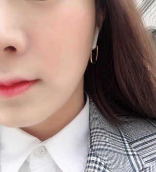 [더마퀸]쿨링스틱 페이스앤아이 — 2.5점을 준 리뷰어가 2019년 6월 올린 사용 사진