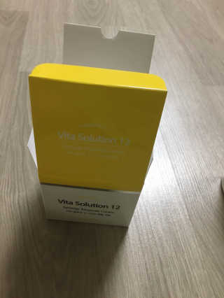 지고트 비타솔루션12 시너지 앰플 크림 100ml — 5점을 준 리뷰어가 2019년 6월 올린 사용 사진