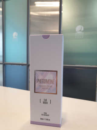 레드컨테이너 페로몬향 퍼퓸 바디미스트 80ml — 5점을 준 리뷰어가 2020년 3월 올린 사용 사진