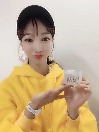 여름엔 이거 없으면 안돼 [버진팜스 푸딩수딩 크림] — 5점을 준 리뷰어가 2019년 10월 올린 사용 사진