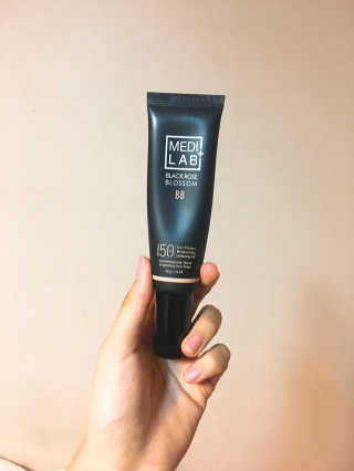 데이셀코스메틱 메디 랩 블랙로즈 블로썸 비비 50g — 4.33점을 준 리뷰어가 2017년 6월 올린 사용 사진