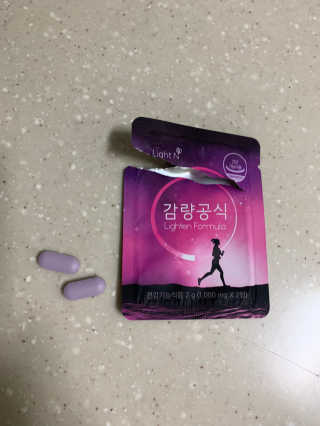 [감량공식] 다이어트 건강기능식품 — 4점을 준 리뷰어가 2019년 12월 올린 사용 사진