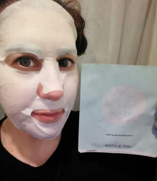 아이뽀 모든 피부 타입을위한 AIPPO Expert Hydrating Mask — 4점을 준 리뷰어가 2018년 3월 올린 사용 사진
