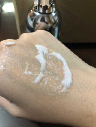 닥터펩티 제이앤코슈 펩타이드 볼륨 에센스 50ml — 4점을 준 리뷰어가 2018년 10월 올린 사용 사진