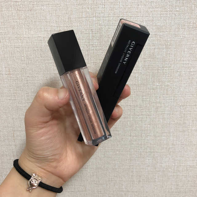 지베르니 메탈릭 리퀴드 섀도우 리뷰 사진