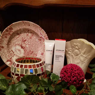 아토팜 모이스춰 라이징 스킨 리바이탈 라이징 콤플렉스 — 5점을 준 리뷰어가 2018년 8월 올린 사용 사진