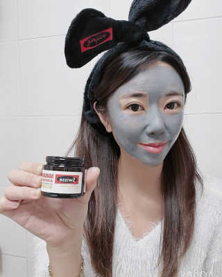 SWISSE 스위스 마누카 허니 디톡시파잉 페이셜 마스크 — 5점을 준 리뷰어가 2019년 12월 올린 사용 사진