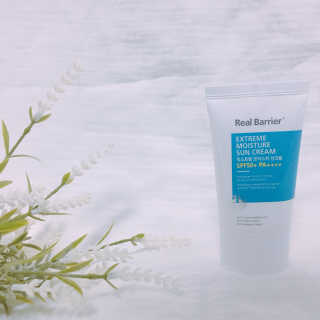 리얼베리어 익스트림 모이스처 선크림 SPF50+ PA++++ — 4.83점을 준 리뷰어가 2018년 4월 올린 사용 사진