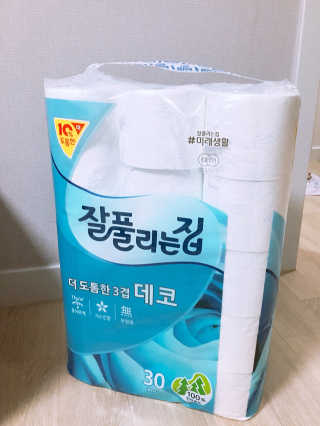 잘풀리는집 더 도톰한 3겹 데코 30롤 — 5점을 준 리뷰어가 2018년 5월 올린 사용 사진