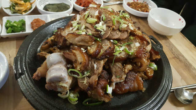 [고객만족족발신림] 숯불에구운족발소짜 리뷰 사진