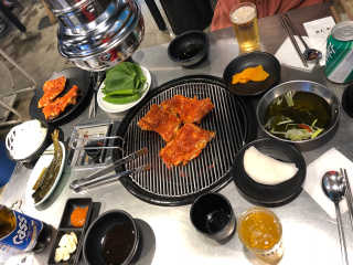 [서울숯불닭갈비] 닭갈비 세트메뉴 — 5점을 준 리뷰어가 2018년 8월 올린 사용 사진