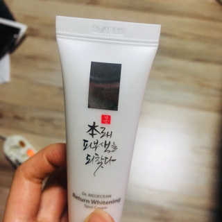 Dr.메디션 리턴 화이트닝 스팟 크림- 달마시안크림 — 4.67점을 준 리뷰어가 2018년 11월 올린 사용 사진