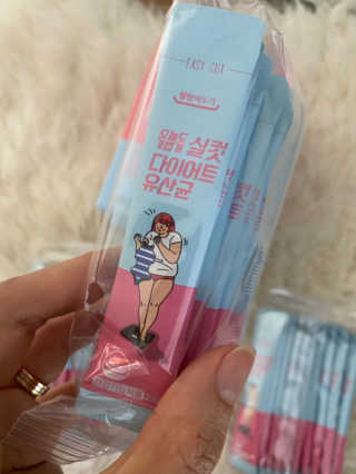 힐링팩토리 오늘도 가볍게 실컷 다이어트 유산균 — 5점을 준 리뷰어가 2020년 3월 올린 사용 사진