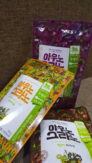 아우노그라노 오리지날, 진짜 베리, 진짜 카카오 — 1점을 준 리뷰어가 2018년 6월 올린 사용 사진