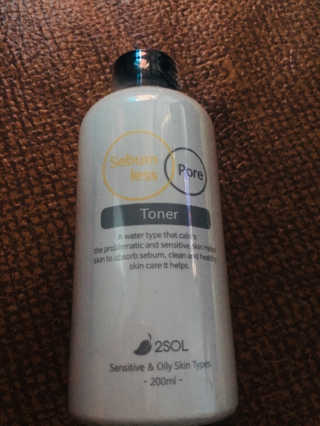 이솔화장품 이솔 세범 리스 포어 토너 200ml — 3.5점을 준 리뷰어가 2018년 8월 올린 사용 사진