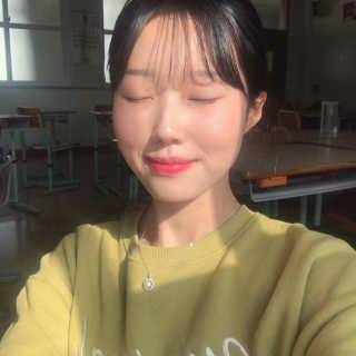 라임코스메틱 V 콜라겐 앰플 쿠션 — 5점을 준 리뷰어가 2020년 2월 올린 사용 사진