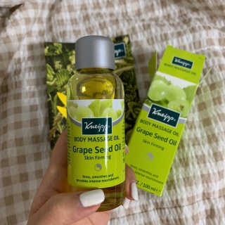[크나이프] 그레이프씨드 슬리밍 마사지오일 100ml — 5점을 준 리뷰어가 2019년 8월 올린 사용 사진