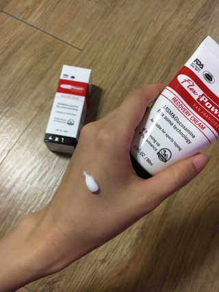 플렉스파워에이더블유에스 리커버리크림 30ml — 4.67점을 준 리뷰어가 2017년 6월 올린 사용 사진